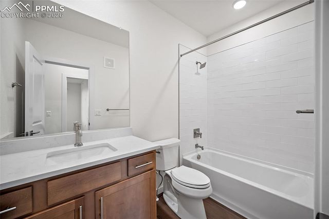 2232 Arikaree Heights 304, Colorado Springs, CO 80908