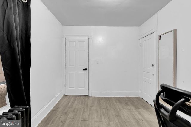 1043 W NESQUEHONING ST, Easton, PA 18042