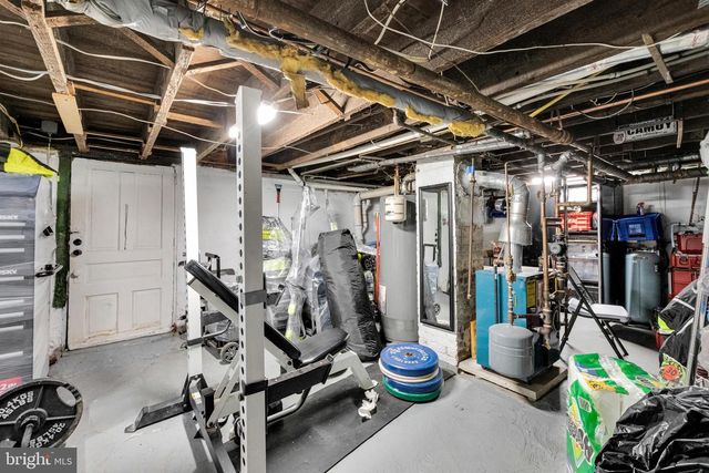 1043 W NESQUEHONING ST, Easton, PA 18042