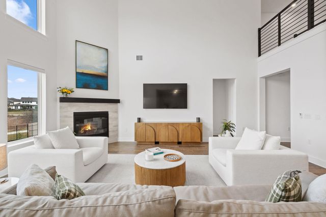 8600 Lefrak DR, Austin, TX 78744