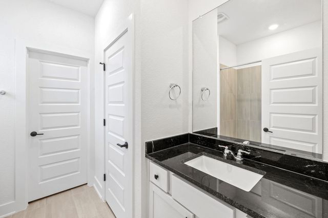 8600 Lefrak DR, Austin, TX 78744