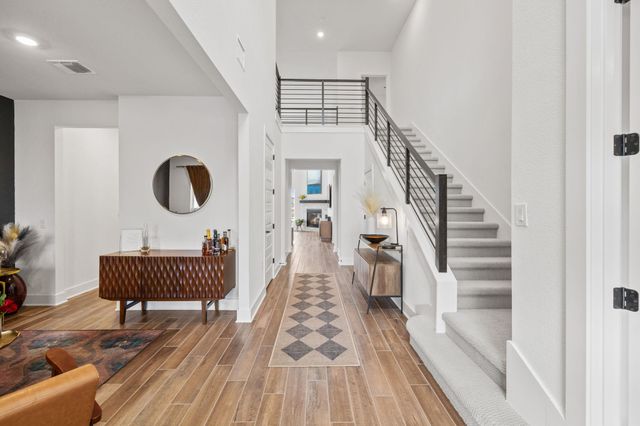 8600 Lefrak DR, Austin, TX 78744