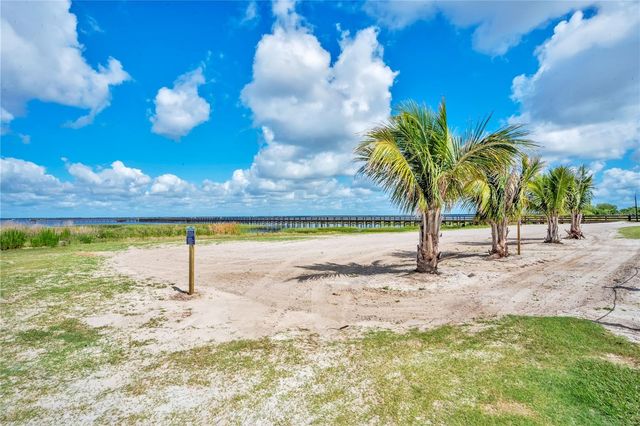 3450 PARK AVENUE, Indian Lake Estates, FL 33855
