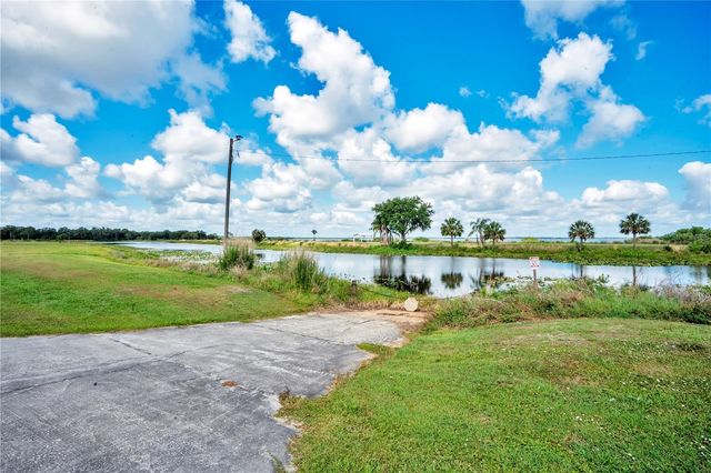 3450 PARK AVENUE, Indian Lake Estates, FL 33855