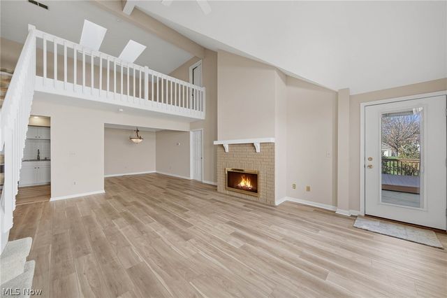 762 Hunters Trail, Akron, OH 44313