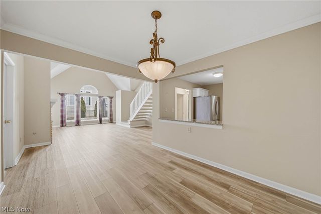 762 Hunters Trail, Akron, OH 44313