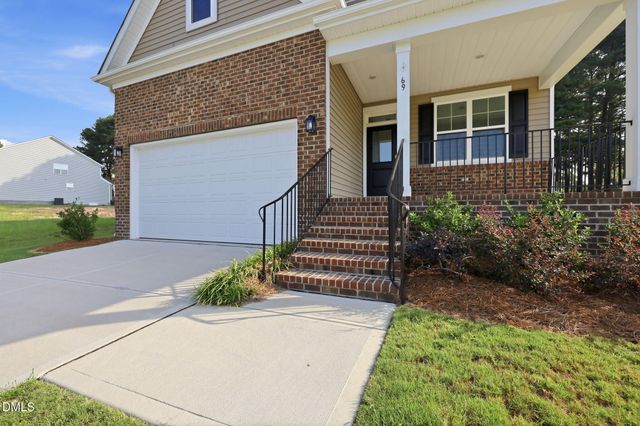 69 White Azalea Way, Benson, NC 27504