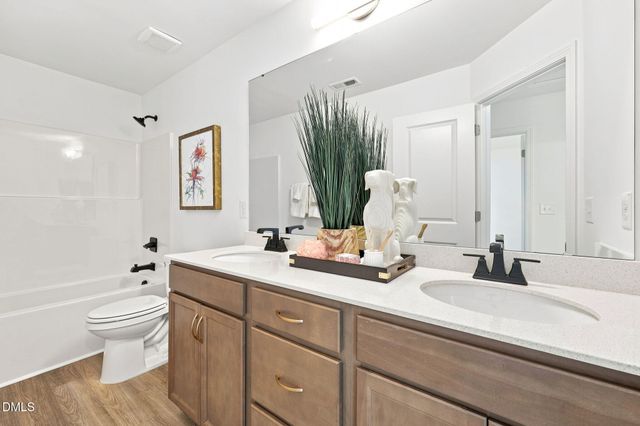 69 White Azalea Way, Benson, NC 27504
