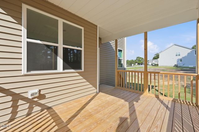 69 White Azalea Way, Benson, NC 27504