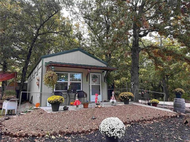 10910 Watchtower Lane, Warsaw, MO 65355