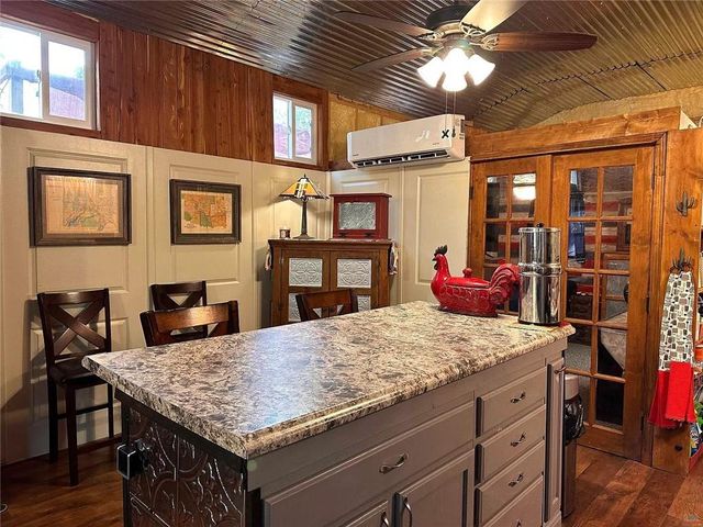 10910 Watchtower Lane, Warsaw, MO 65355