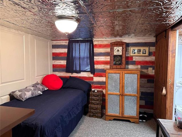 10910 Watchtower Lane, Warsaw, MO 65355