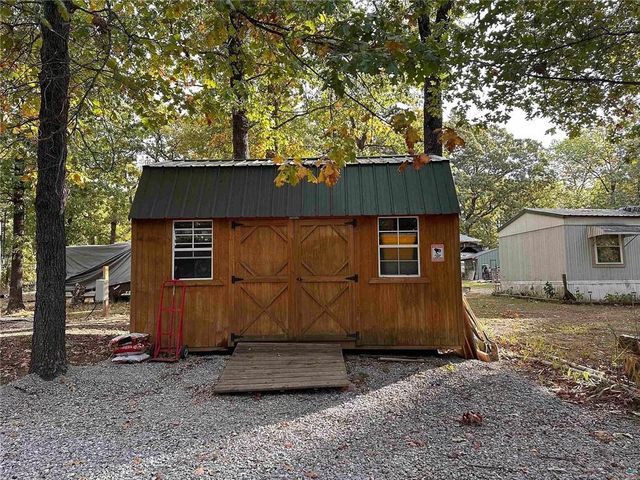 10910 Watchtower Lane, Warsaw, MO 65355