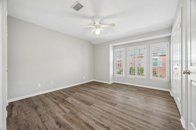 12751 Huntingwick Drive 145, Houston, TX 77024