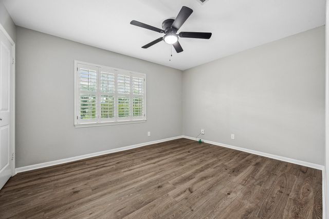 12751 Huntingwick Drive 145, Houston, TX 77024