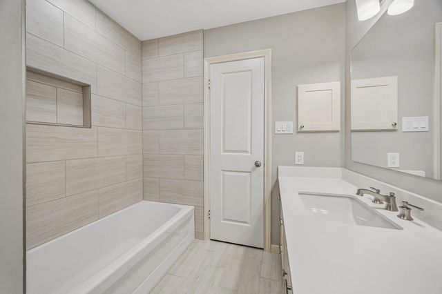 12751 Huntingwick Drive 145, Houston, TX 77024