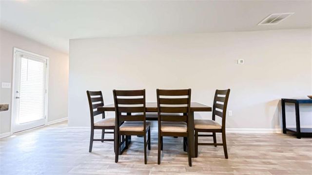 135 Jeannah Glen, South Fulton, GA 30291