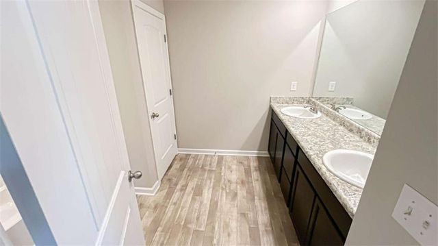 135 Jeannah Glen, South Fulton, GA 30291