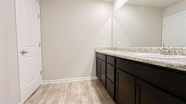 135 Jeannah Glen, South Fulton, GA 30291