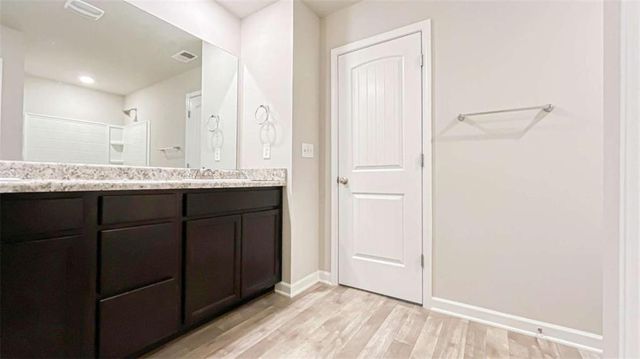 135 Jeannah Glen, South Fulton, GA 30291