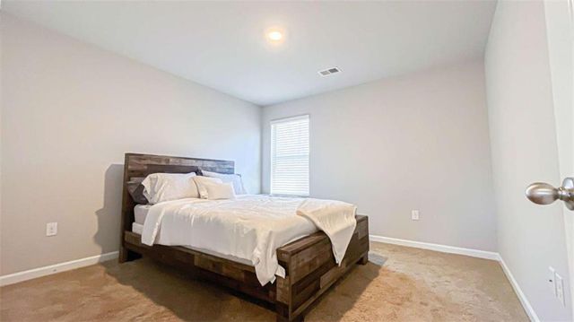 135 Jeannah Glen, South Fulton, GA 30291