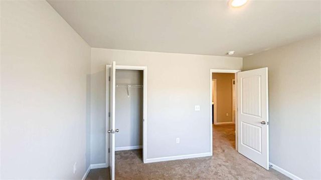 135 Jeannah Glen, South Fulton, GA 30291