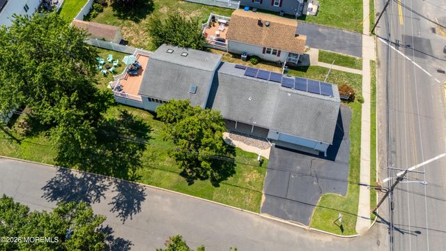 2 Willow Street, Port Monmouth, NJ 07758
