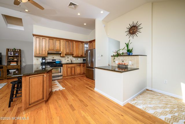 2 Willow Street, Port Monmouth, NJ 07758