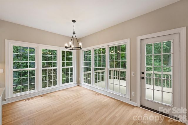 5317 Fairvista Drive, Charlotte, NC 28269