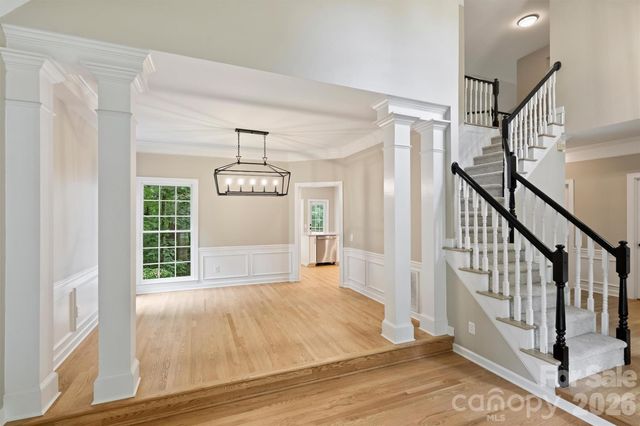 5317 Fairvista Drive, Charlotte, NC 28269