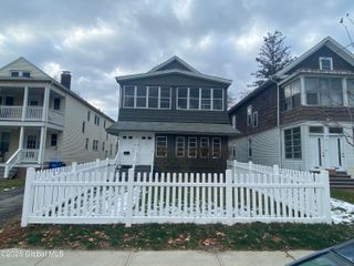 49 Forest Avenue, Albany, NY 12208
