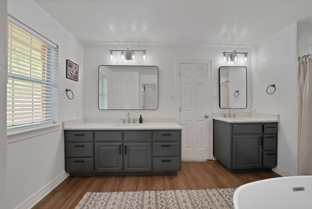 3105 Sunset Lane, Dalworthington Gardens, TX 76016