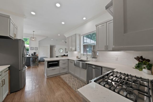 3105 Sunset Lane, Dalworthington Gardens, TX 76016