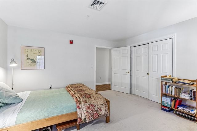 34 Meetinghouse Lane 207, Stow, MA 01775