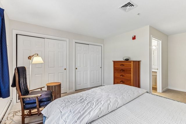 34 Meetinghouse Lane 207, Stow, MA 01775