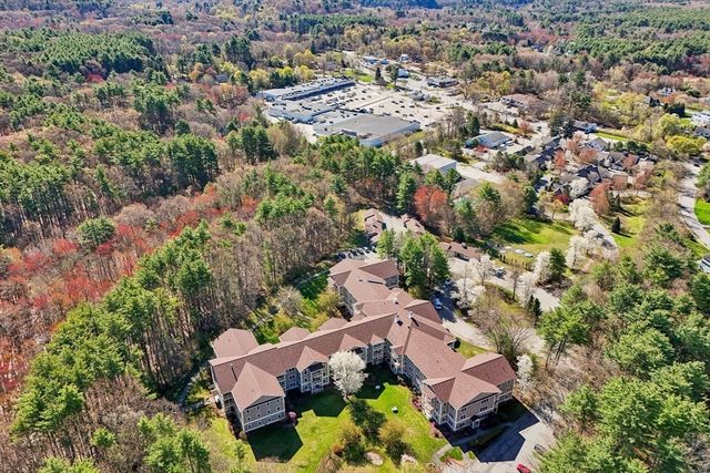 34 Meetinghouse Lane 207, Stow, MA 01775