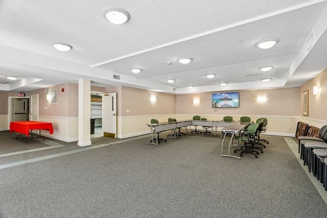 34 Meetinghouse Lane 207, Stow, MA 01775