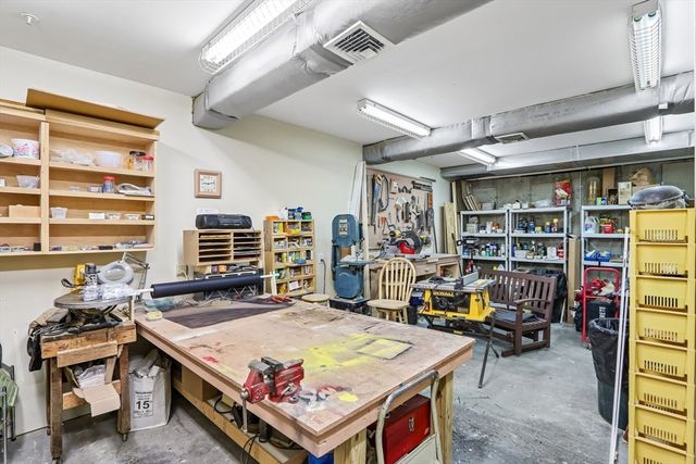34 Meetinghouse Lane 207, Stow, MA 01775
