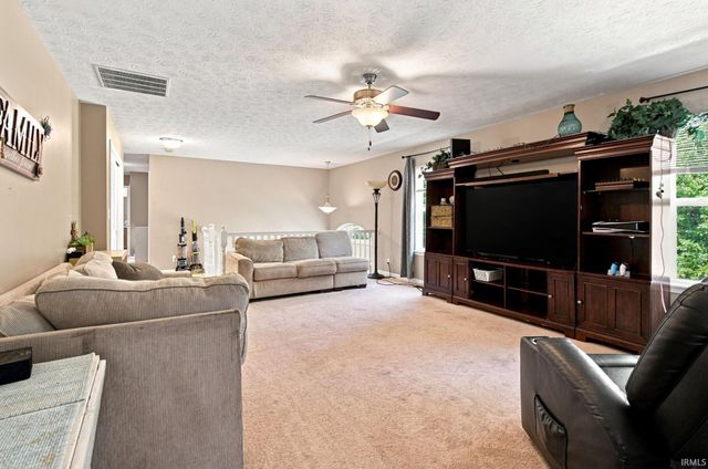 2532 Yeoman Lane, West Lafayette, IN 47906