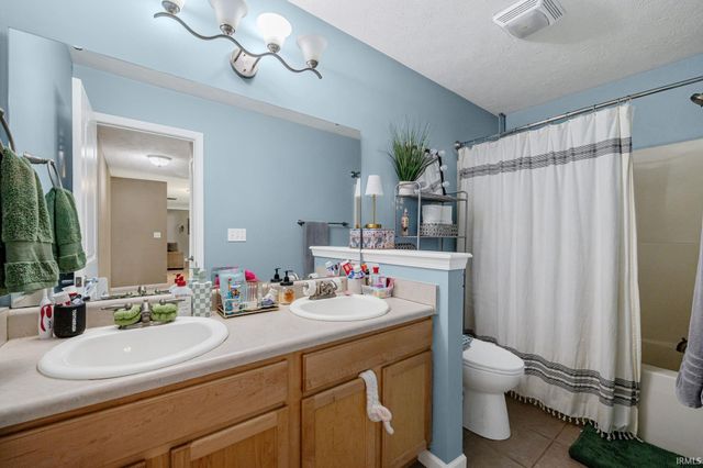 2532 Yeoman Lane, West Lafayette, IN 47906