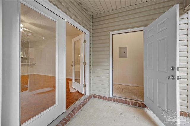 2811 E Johnson Ave B, Pensacola, FL 32514