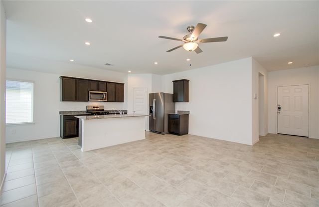 1031 Appaloosa Lane, Rosharon, TX 77583