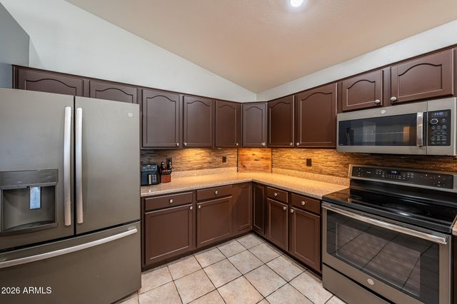 25509 W MAGNOLIA Street, Buckeye, AZ 85326