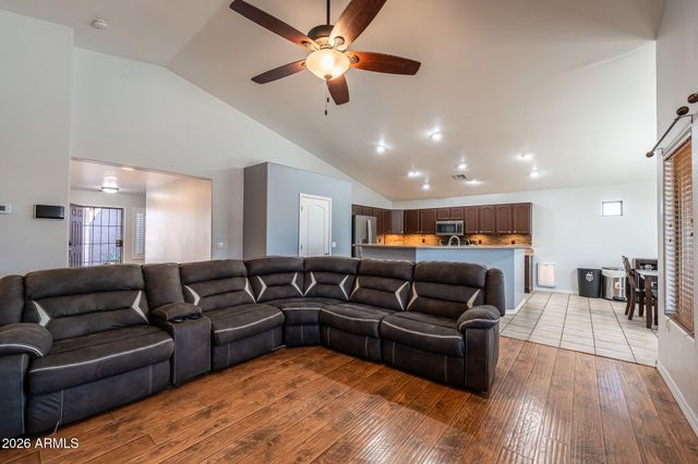 25509 W MAGNOLIA Street, Buckeye, AZ 85326