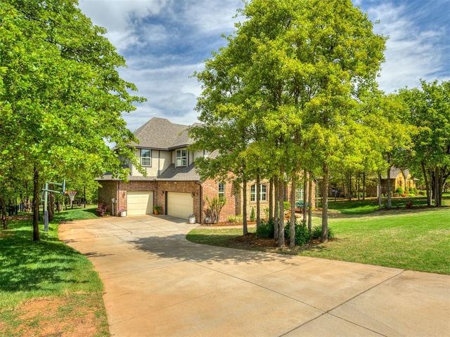 2554 Rivanna Way, Edmond, OK 73034
