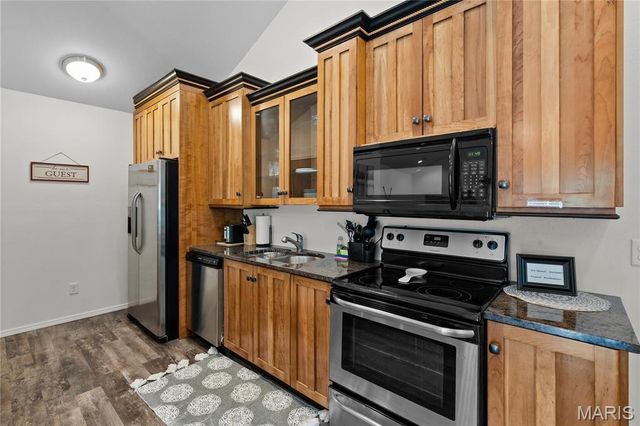 1457 Riverway Drive, Doniphan, MO 63935