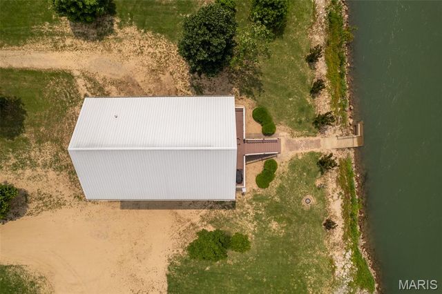 1457 Riverway Drive, Doniphan, MO 63935