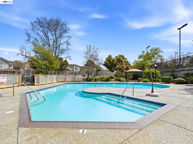 6332 Buena Vista Dr B, Newark, CA 94560