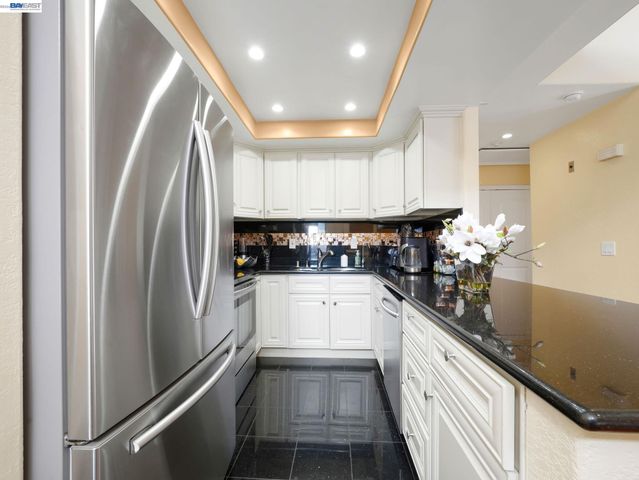 6332 Buena Vista Dr B, Newark, CA 94560