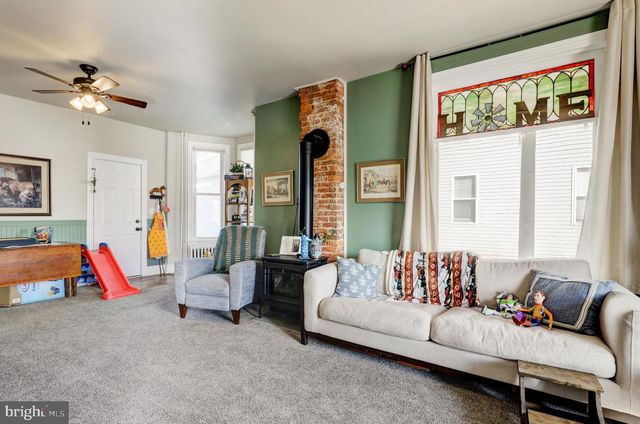 90 N REAMSTOWN RD, Stevens, PA 17567